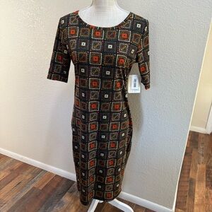 LuLaRoe - Julia - Geometric Dress - Black and Orange - Size Medium - NWT